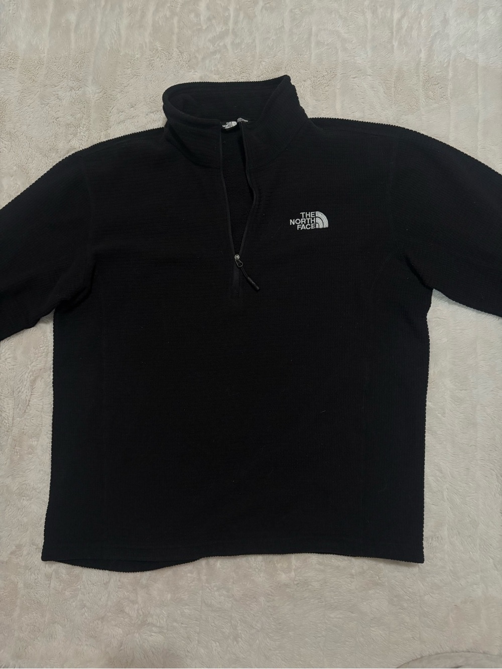 The North Face Men's Black Half-Zip Fleece Pullover